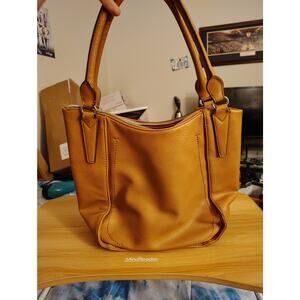 Relic Tan Handbag Multiple Pockets
